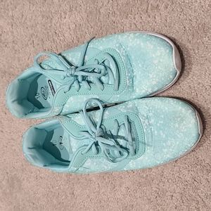 Athletic works memory foam athletic shoes